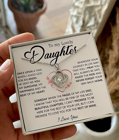 Beautiful Chapters – Knot Necklace | A Heartfelt Gift for Your Daughter