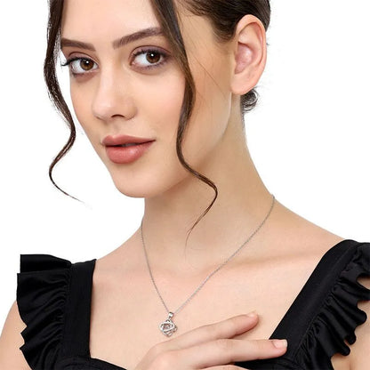 Beautiful Chapters – Knot Necklace | A Heartfelt Gift for Your Daughter